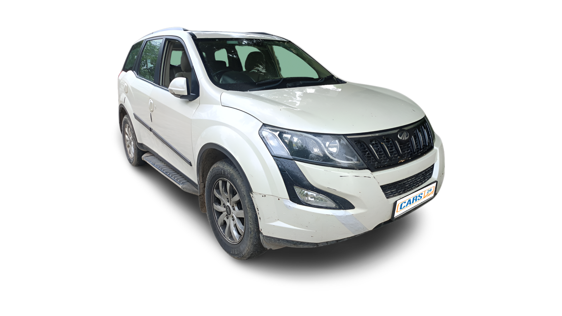Mahindra XUV500-img